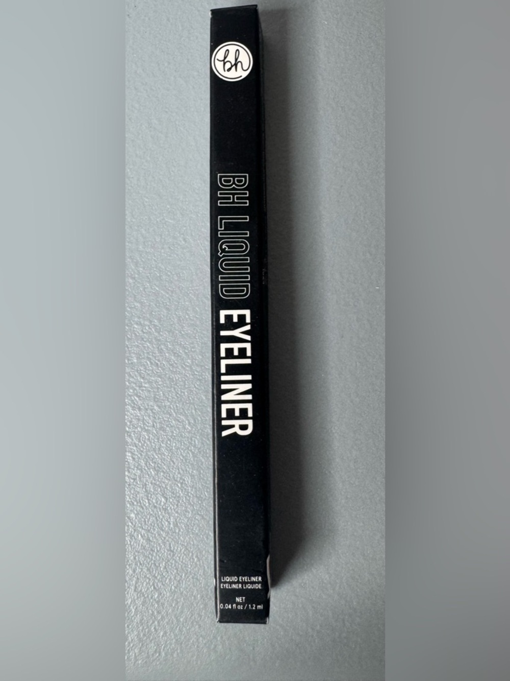 BH cosmetics Liquid Eyeliner in Black/noir classic chic